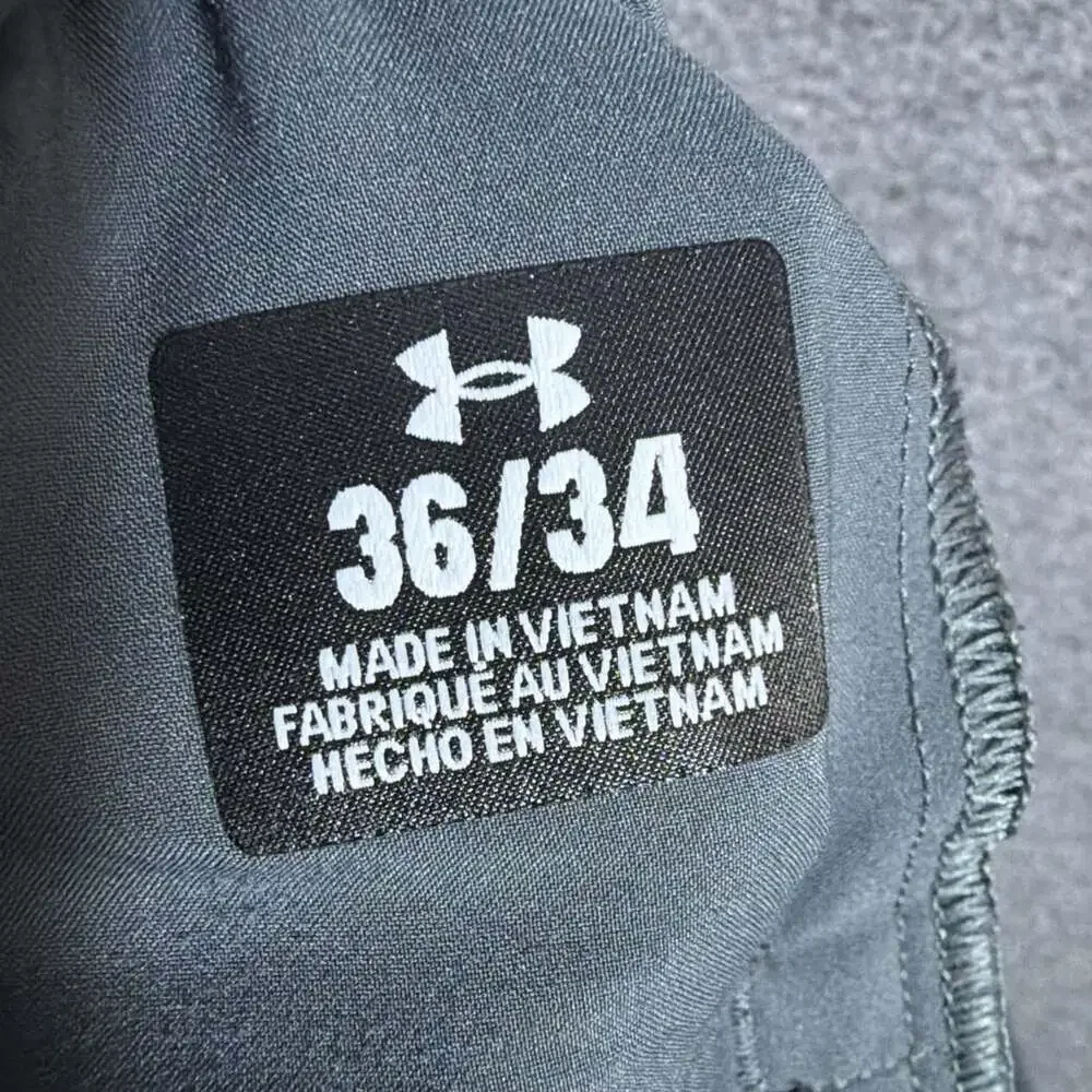 Under Armour Men's Size 36/34 Gray 4 Way Stretch Performance Golf Pants